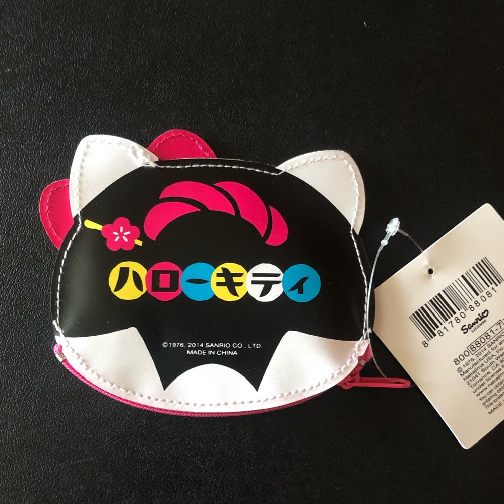 Hello Kitty Coin Purse - Picture 2 of 6
